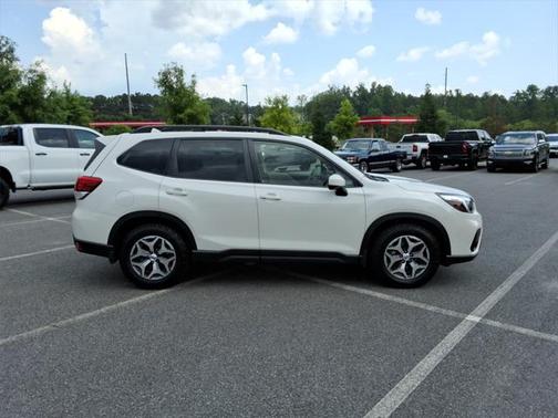 2020 Subaru Forester Premium