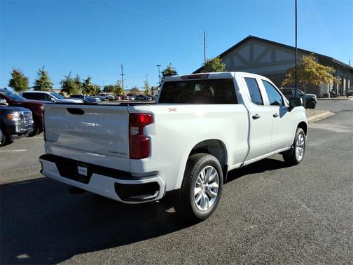 2026 Chevrolet Silverado 1500 Custom