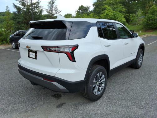 Summit White 2026 Chevrolet Equinox 1LT