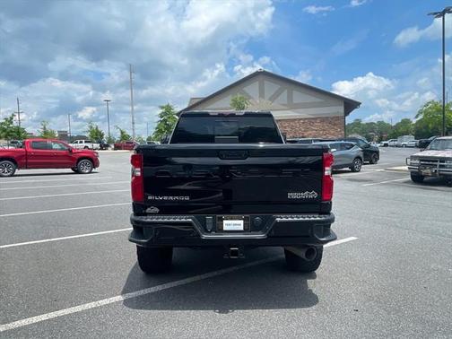 2022 Chevrolet Silverado 2500 High Country