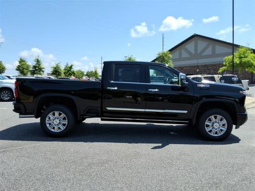 2025 Chevrolet Silverado 3500 High Country
