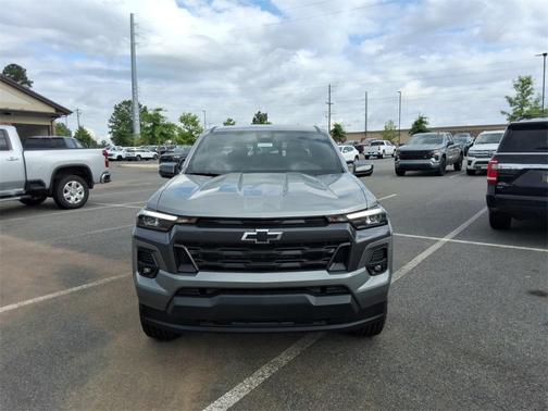 2025 Chevrolet Colorado LT