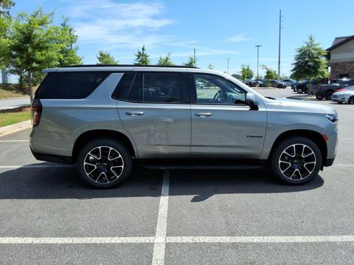 Sterling Gray Metallic 2023 Chevrolet Tahoe 4WD RST
