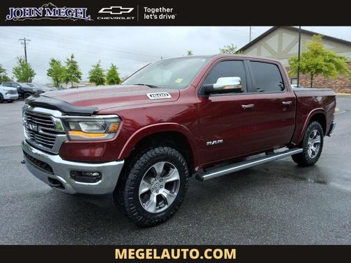 Delmonico Red Pearlcoat 2021 RAM 1500 Laramie