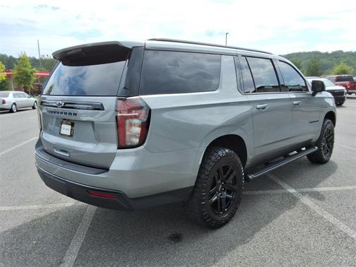 2024 Chevrolet Suburban Z71