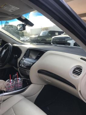 2016 INFINITI QX60 Base