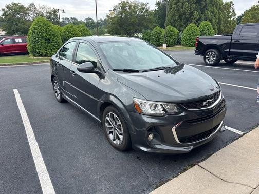 Nightfall Gray Metallic 2018 Chevrolet Sonic LT