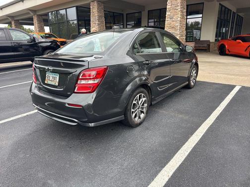 Nightfall Gray Metallic 2018 Chevrolet Sonic LT