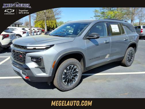 Sterling Gray Metallic 2026 Chevrolet Traverse Z71