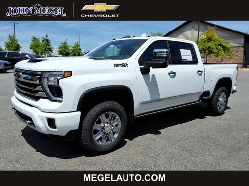 Summit White 2026 Chevrolet Silverado 2500 High Country