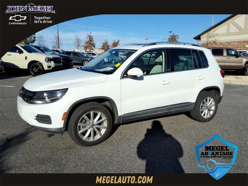 2017 Volkswagen Tiguan 2.0T Wolfsburg Edition