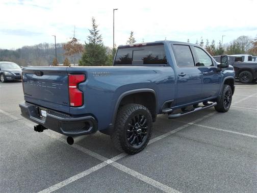 2025 Chevrolet Silverado 2500 LTZ