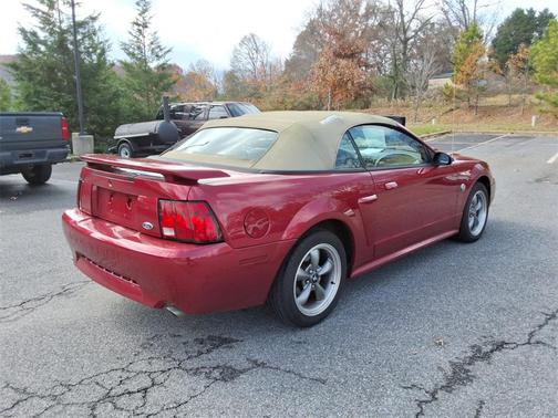2004 Ford Mustang GT