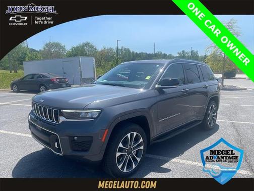 2022 Jeep Grand Cherokee Overland