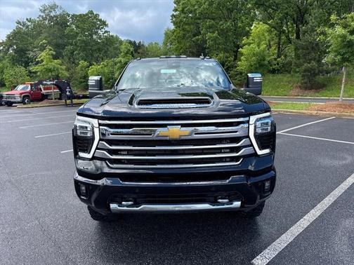 2025 Chevrolet Silverado 3500 High Country