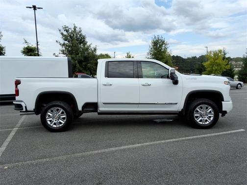 2024 Chevrolet Silverado 2500 High Country