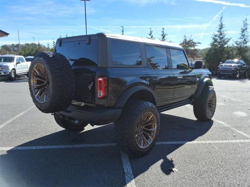 2024 Ford Bronco Black Diamond