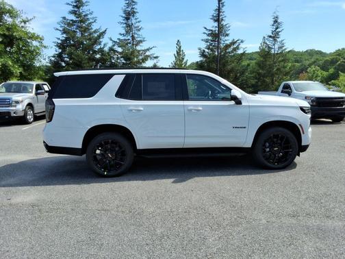 Summit White 2026 Chevrolet Tahoe 4WD RST