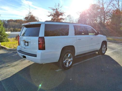 2017 Chevrolet Suburban LT