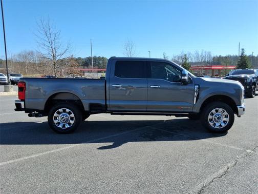 2025 Ford F-250 Lariat
