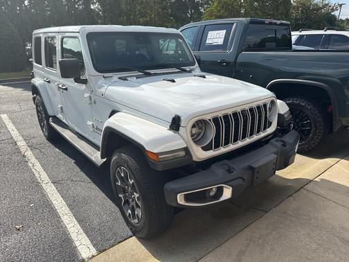 2024 Jeep Wrangler Sahara