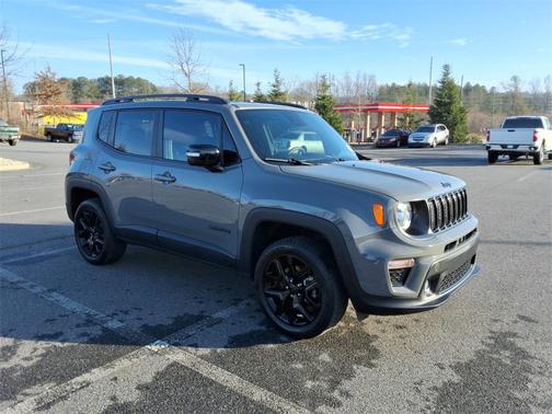 2022 Jeep Renegade Altitude