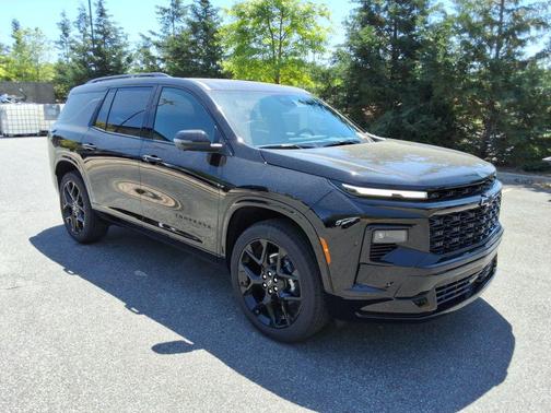 Mosaic Black Metallic 2026 Chevrolet Traverse RS