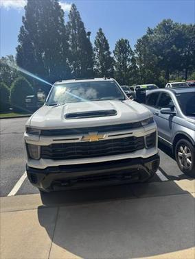 2024 Chevrolet Silverado 2500 Custom