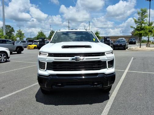 2024 Chevrolet Silverado 2500 Custom