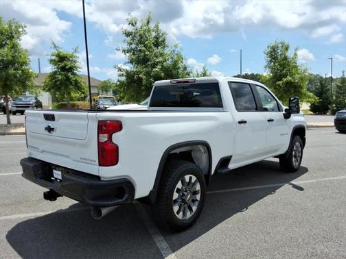 2024 Chevrolet Silverado 2500 Custom