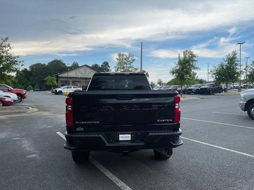 2024 Chevrolet Silverado 2500 Custom
