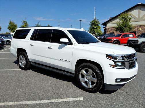 2020 Chevrolet Suburban LT