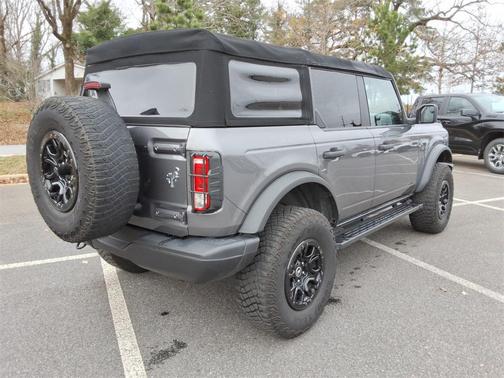 2022 Ford Bronco Black Diamond