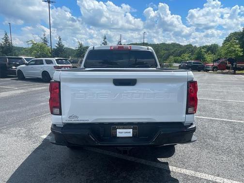 2025 Chevrolet Colorado WT
