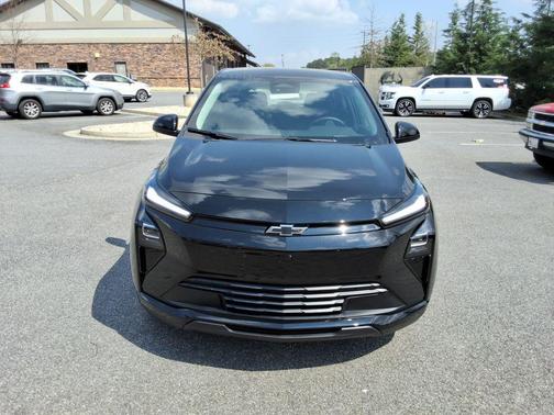 Gb8 2027 Chevrolet Bolt LT