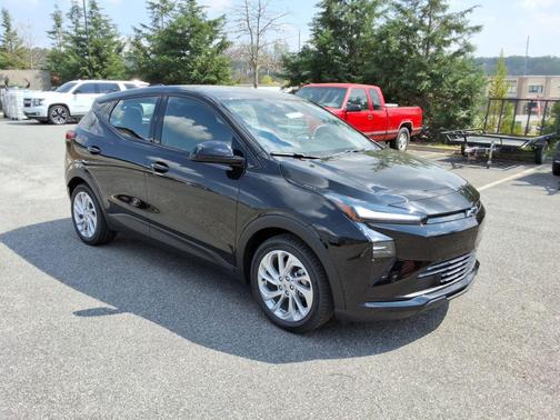 Gb8 2027 Chevrolet Bolt LT