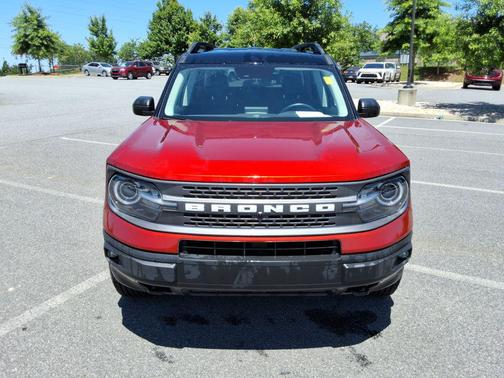 Hot Pepper Red Tinted Clearcoat 2022 Ford Bronco Sport Badlands