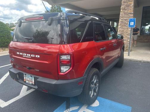 Hot Pepper Red Tinted Clearcoat 2022 Ford Bronco Sport Badlands