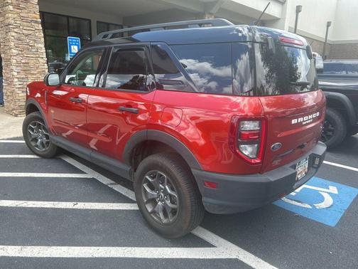 Hot Pepper Red Tinted Clearcoat 2022 Ford Bronco Sport Badlands