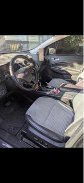 Magnetic Metallic 2018 Ford Escape SE