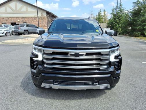 Black 2023 Chevrolet Silverado 1500 High Country
