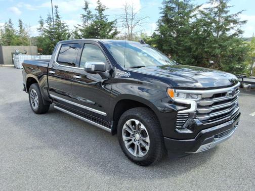 Black 2023 Chevrolet Silverado 1500 High Country