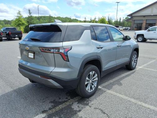 Sterling Gray Metallic 2026 Chevrolet Equinox 1LT