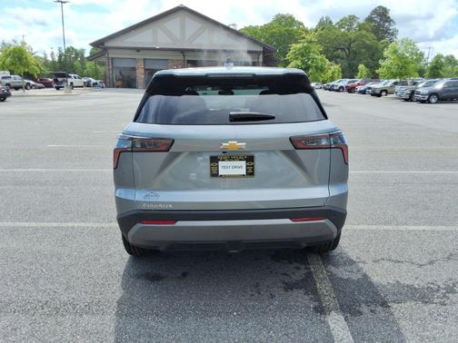 Sterling Gray Metallic 2026 Chevrolet Equinox 1LT