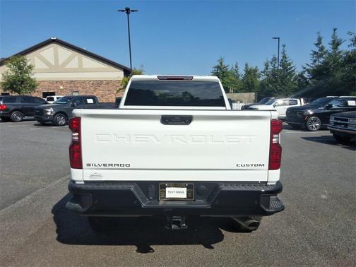 2026 Chevrolet Silverado 2500 Custom