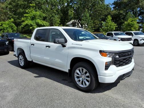 2025 Chevrolet Silverado 1500 Custom