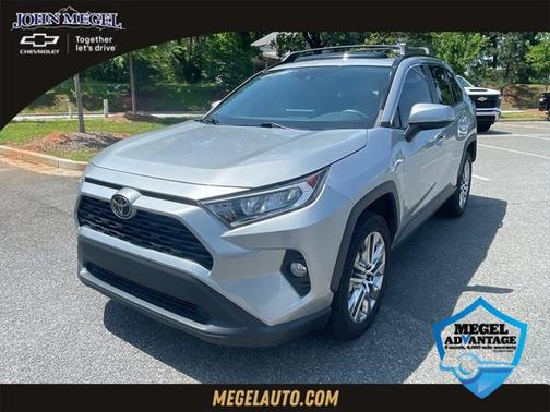 2020 Toyota RAV4 XLE Premium