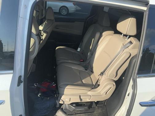 2022 Honda Odyssey Elite