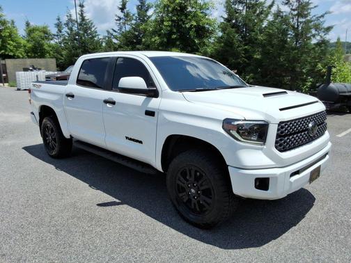 Super White 2021 Toyota Tundra SR5