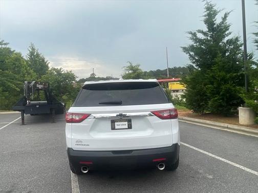 2021 Chevrolet Traverse LS